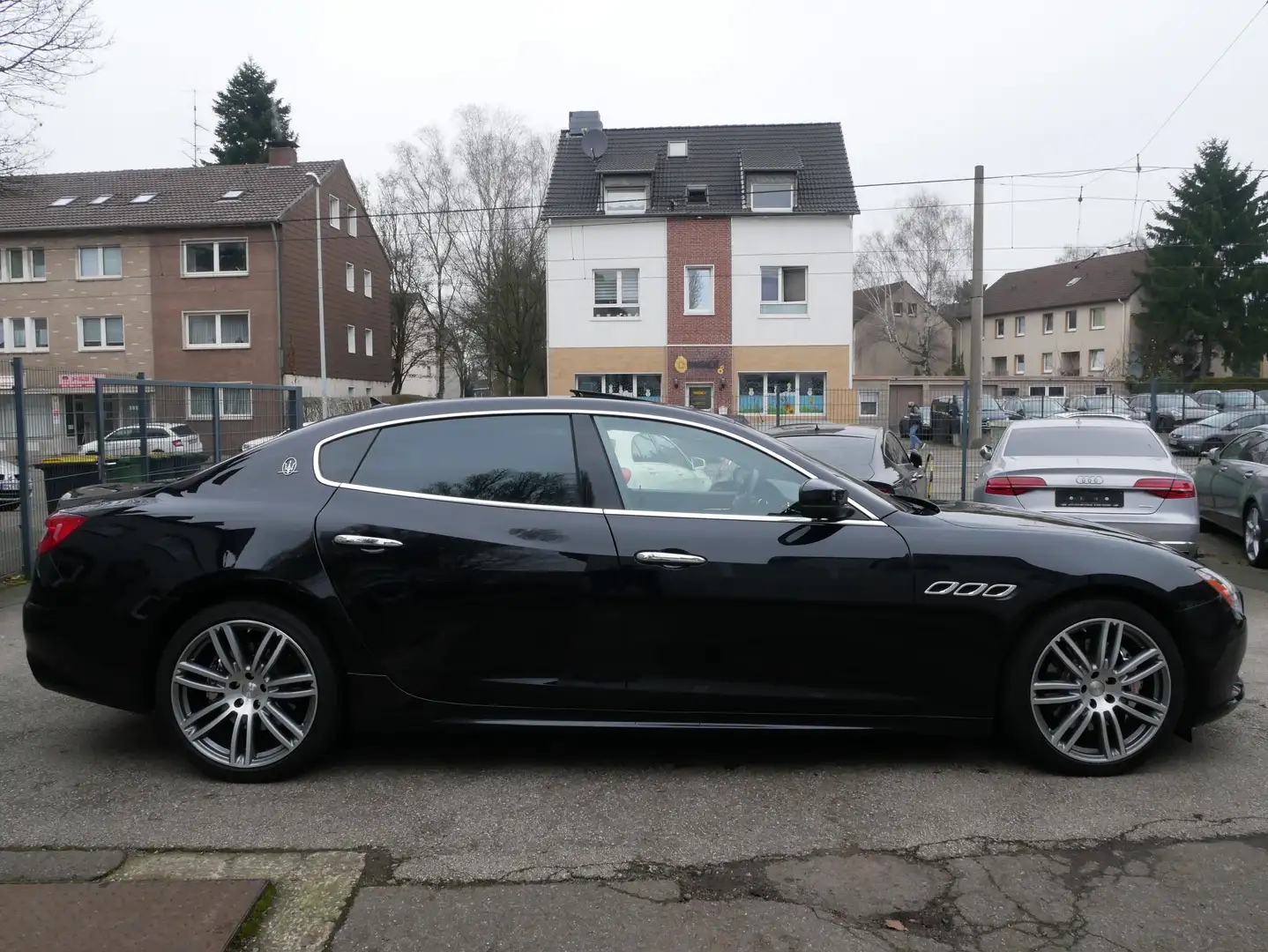Maserati Quattroporte аренда