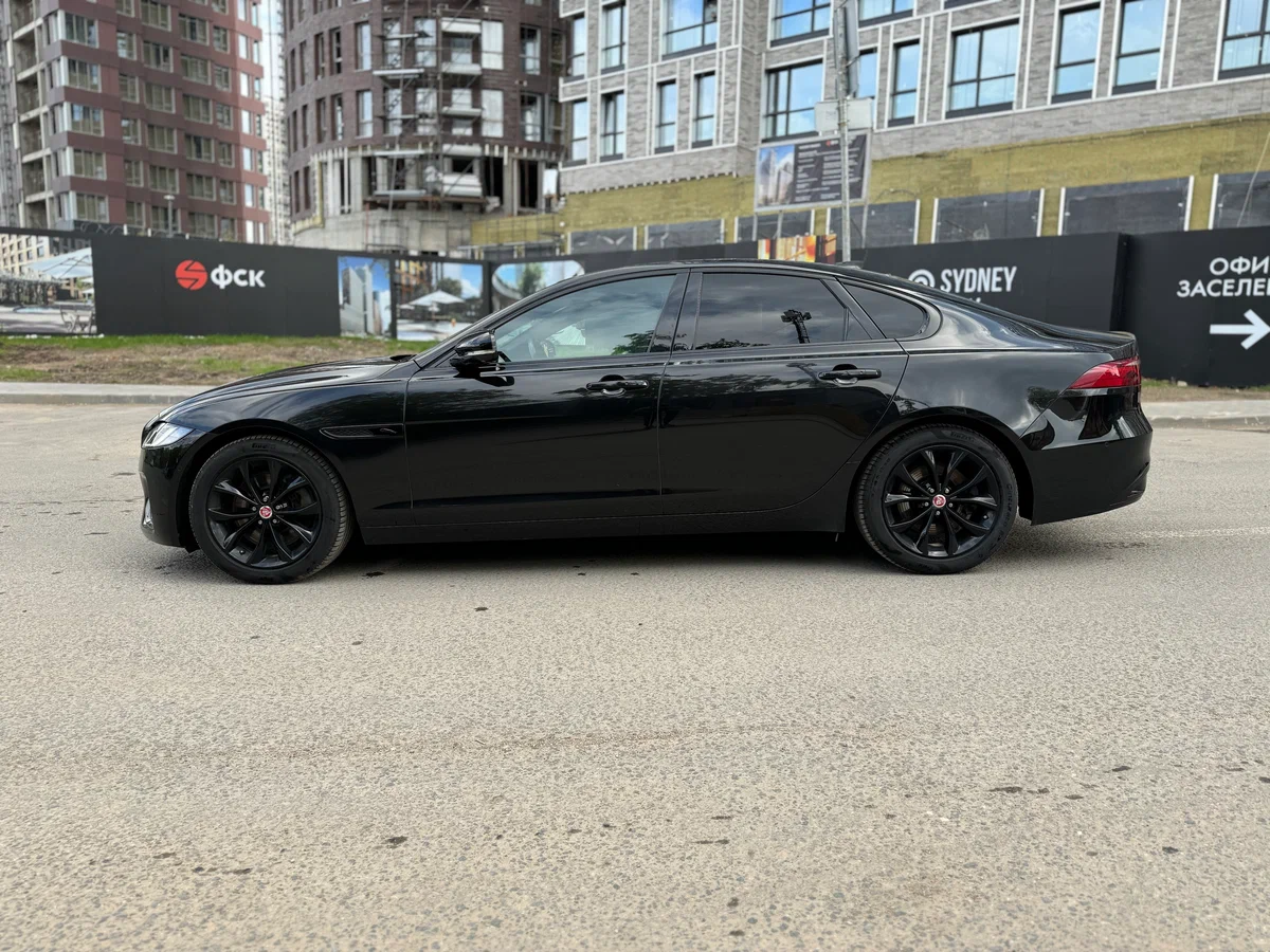 Jaguar XF аренда